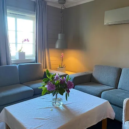 Cosy And Well-equipped With Free Parking Appartamento *