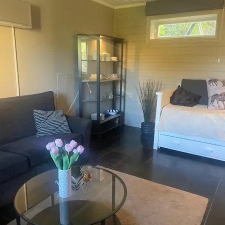 Apartment Cosy And Well-equipped With Free Parking *