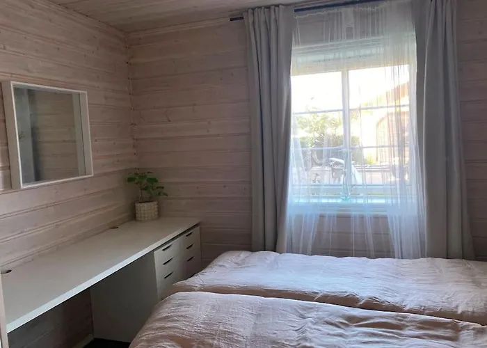 Cosy And Well-equipped With Free Parking Apartament